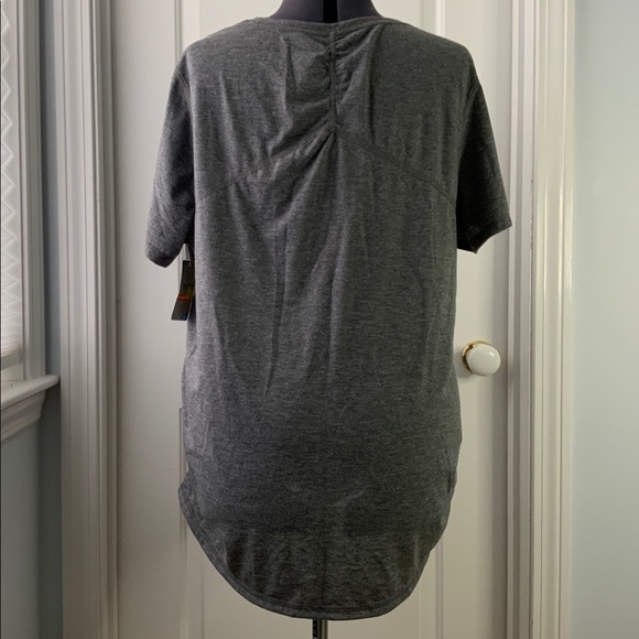 Danskin Athletic Short Sleeve Tee NWT - Picture 4 of 7